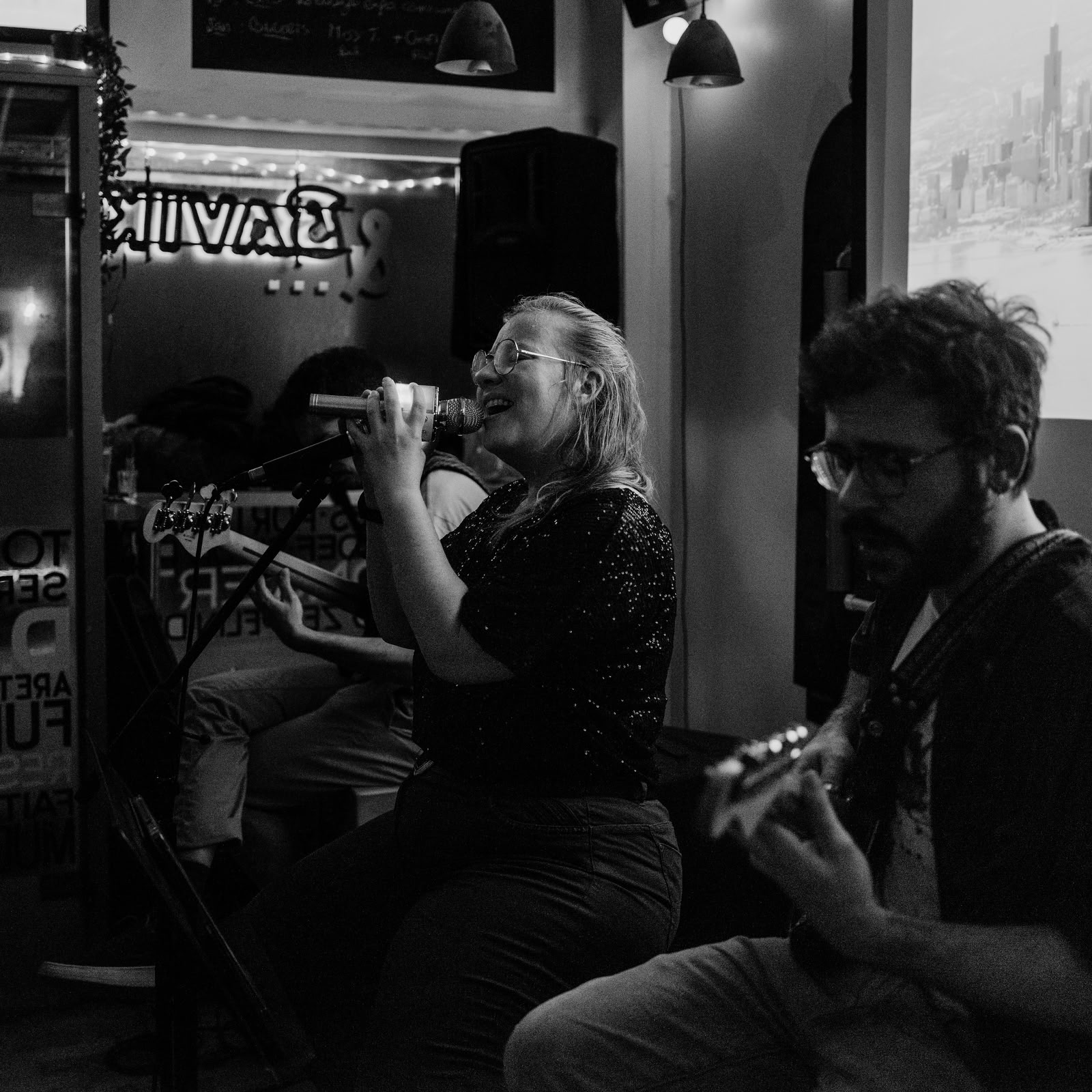 Chien de Race & MissT - Café Diskaire - Lille - 7 février 2026 - Image 4